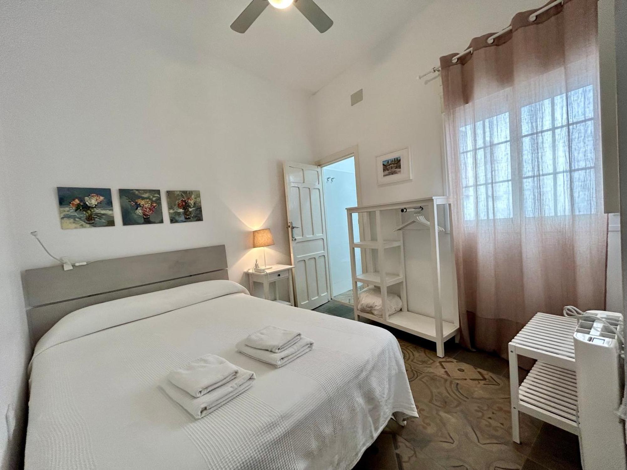 Acogedor Apt 8Pax 4Bdr 2Bth - Cozyhomesevilla1 Kültér fotó